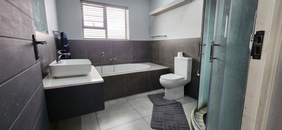 3 Bedroom Property for Sale in Waterberry Estate North West